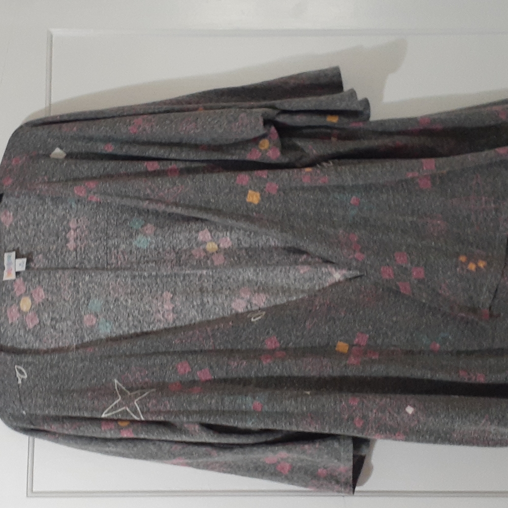 Lularoe Lindsay coverup sweater